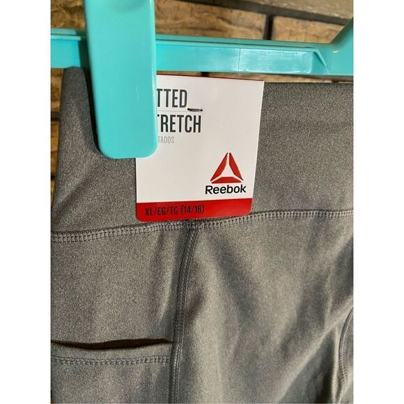 NWT Reebok Fitted Stretch Pants‎ - Picture 3 of 7